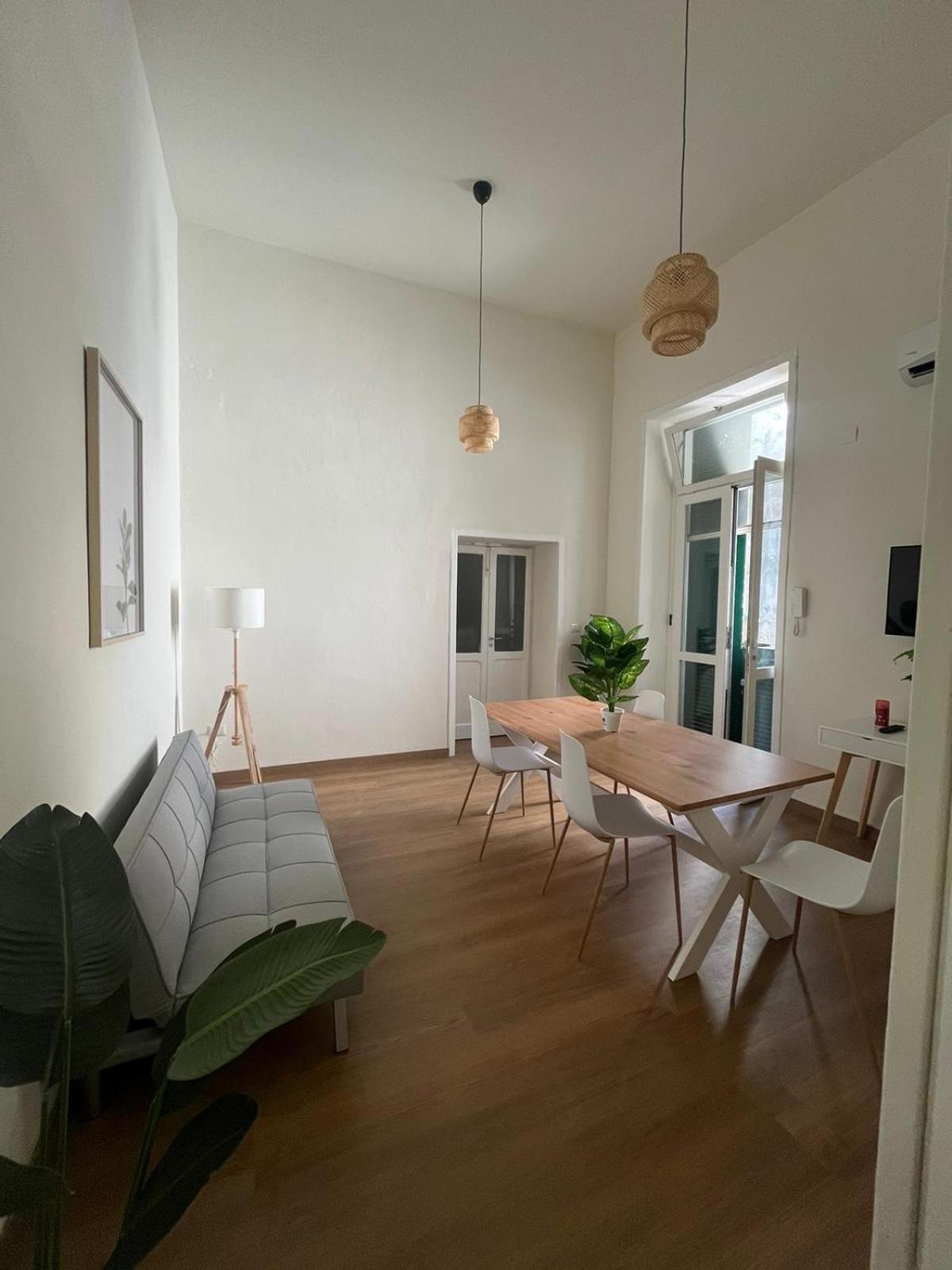 Apartmán Cozy Historical Flat Napoli Exteriér fotografie